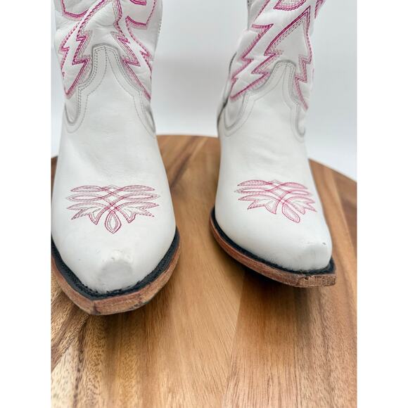 LANE SMOKESHOW White and Pink Snip Toe Cowgirl Western Boot Women's 11 - Picture 2 of 10